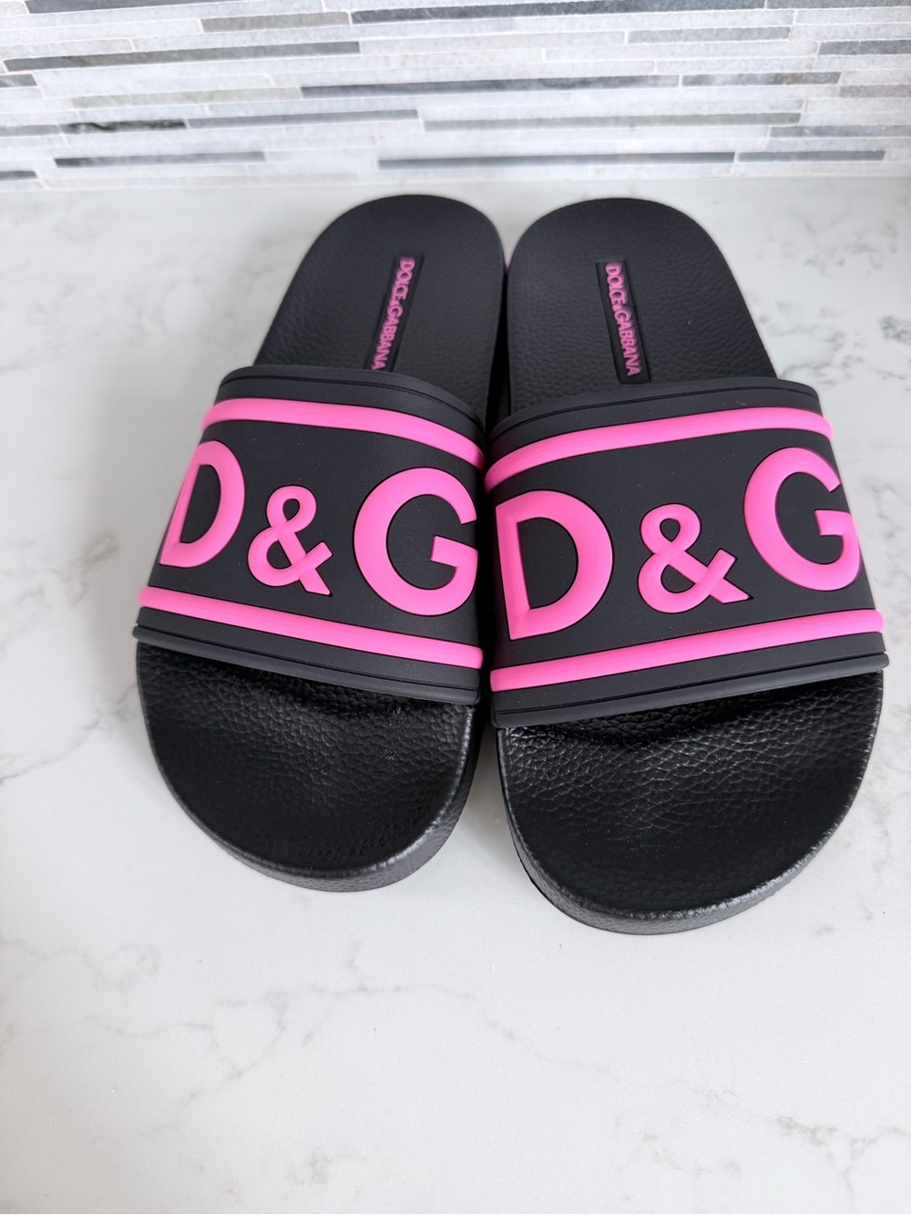 Dolce & Gabbana Black Slides with Pink Logo Trim size 8